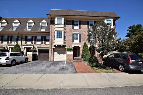 13-03 Michael Ct #172 L, New York, NY 11360