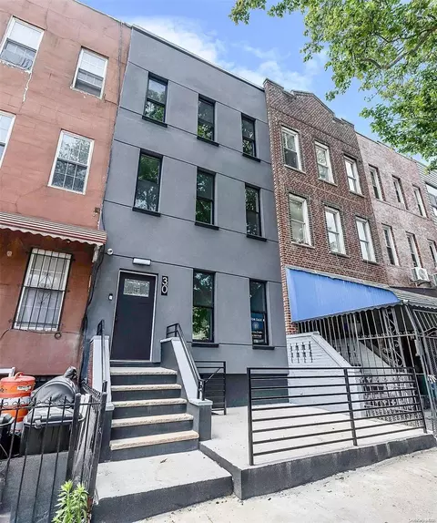 30 Marconi Pl, Brooklyn, NY 11233