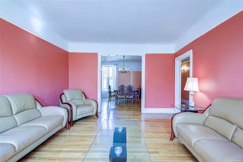 34-51 82 St #51, New York, NY 11372