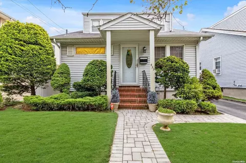 455 Rockaway Pkwy, Valley Stream, NY 11580