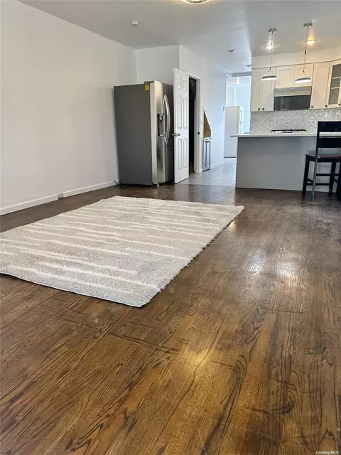 199-32 34th Ave, New York, NY 11358
