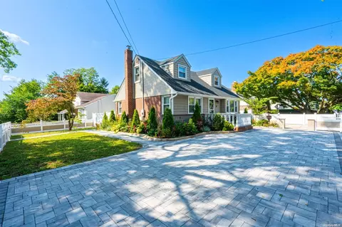 40 S Cherry Valley Ave, West Hempstead, NY 11552