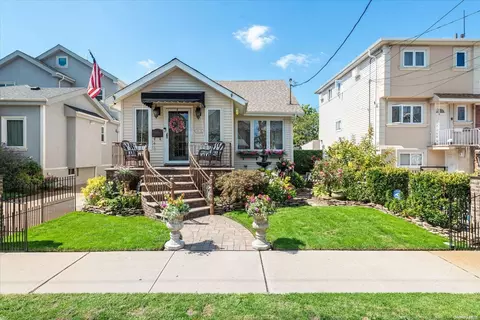 163-24 99th St, New York, NY 11414