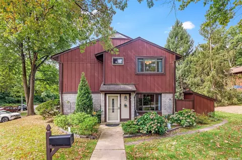 1776 Forest Hill Rd #124, Staten Island, NY 10314