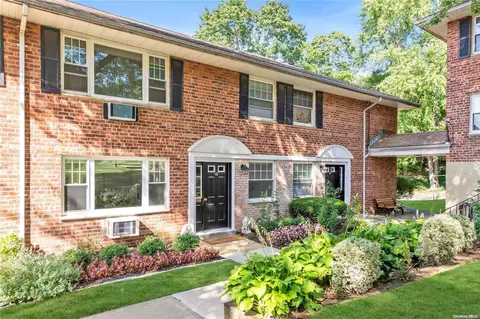12 Madison Park Gar # L, North Hempstead, NY 11050