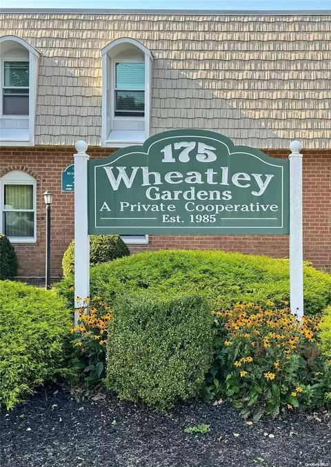 175 Main Ave #162, Wheatley Heights, NY 11798