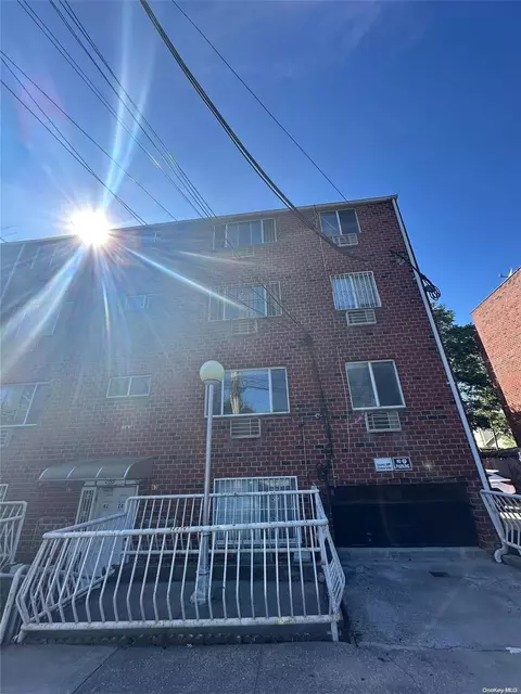 4124 161st Ave #2A3, New York, NY 11358