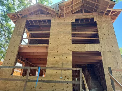 151-44 28th Ave, New York, NY 11354