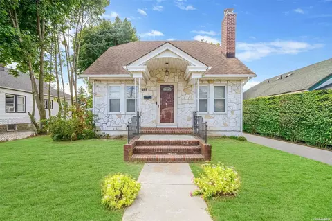 132 E Clinton Ave, Roosevelt, NY 11575