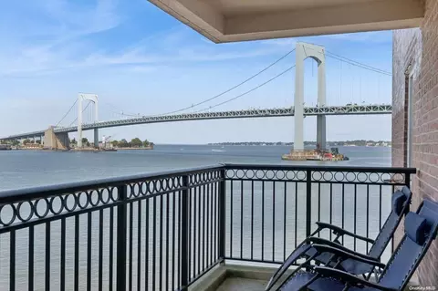 162-41 Powells Cove Blvd #2P, Whitestone, NY 11357