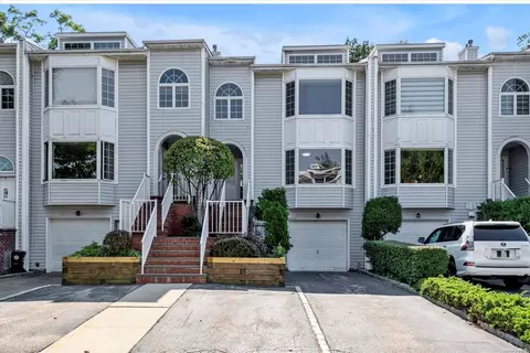 240-10 A Oak Park Dr #A, New York, NY 11362