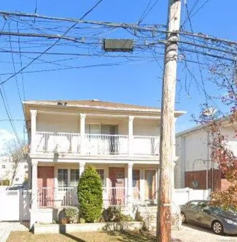 245-47 148th Dr, New York, NY 11422