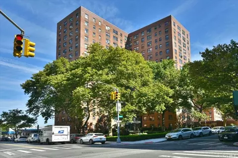 99-05 63rd Dr #11Q, Rego Park, NY 11374