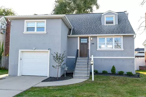 388 Nassau Ave, Freeport, NY 11520
