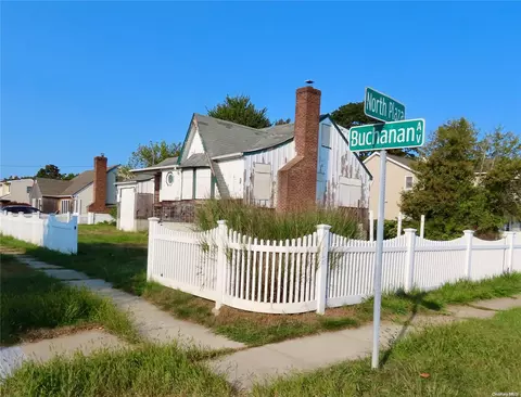 44 Buchanan Ave, Amityville, NY 11701