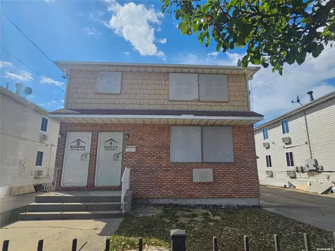 611 Beach 66th St, Arverne, NY 11692