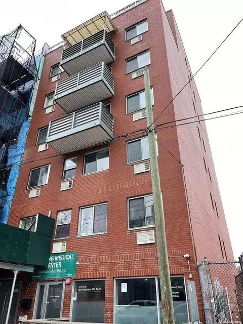 140-14 Cherry Ave #2A, Flushing, NY 11355