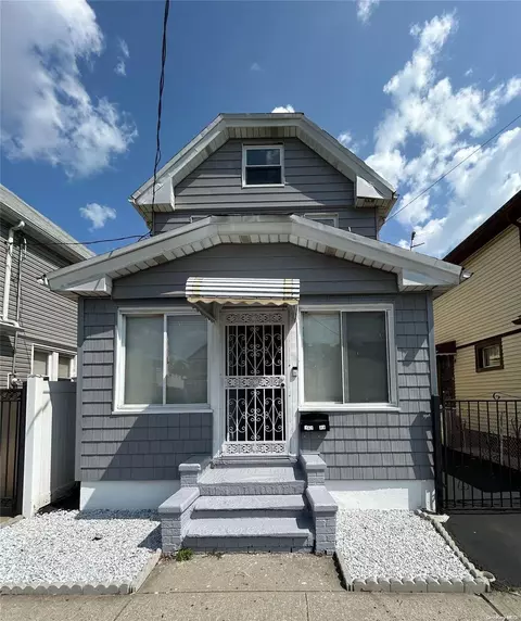 107-25 Springfield Blvd, New York, NY 11429