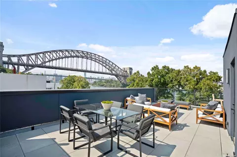 21-31 Shore Blvd #3A, New York, NY 11105