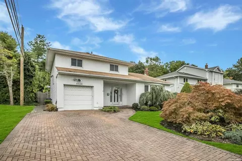 3438 Beltagh Ave, Wantagh, NY 11793