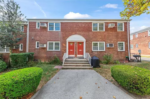 78-32 Cloverdale Blvd #2, Oakland Gardens, NY 11364