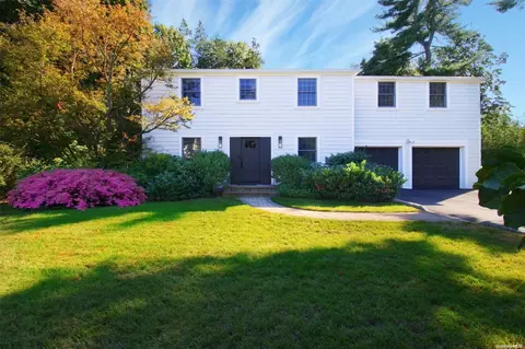175 Village Rd, North Hempstead, NY 11577