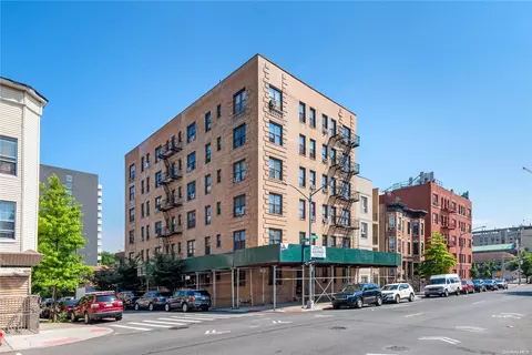 700 Oakland Pl #5C, New York, NY 10457