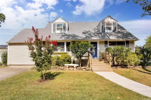 3819 Brooklyn Ave, Seaford, NY 11783