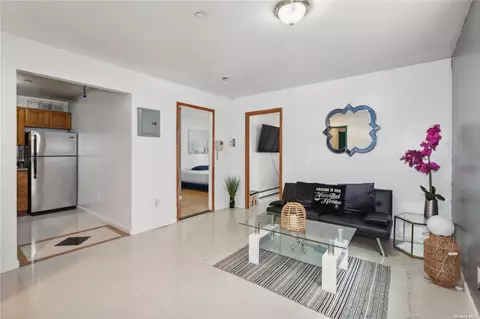 42-38 Judge St #2A, Elmhurst, NY 11373