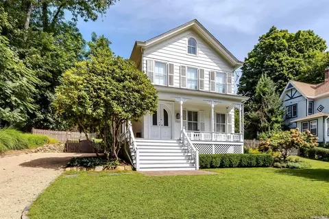 1023 Main St, Port Jefferson, NY 11777