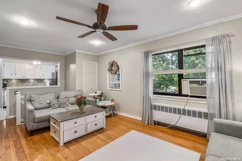73-14 220 St #408A2, Oakland Gardens, NY 11364