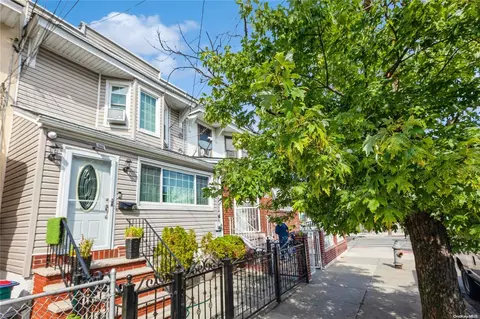 75-19 95th Ave, New York, NY 11416