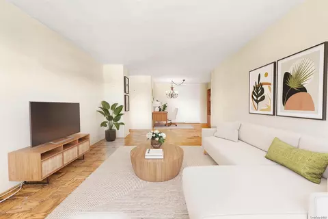 70-25 Yellowstone Blvd #5J, Forest Hills, NY 11375