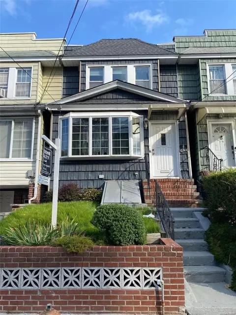 84-39 85th Dr, New York, NY 11421