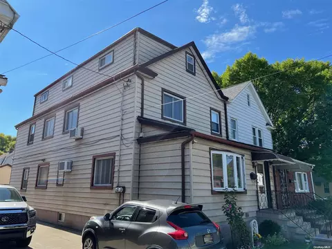 97-04 Plattwood Ave, New York, NY 11417