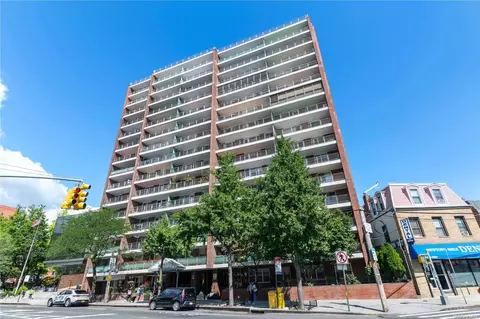 86-15 Broadway #5I, New York, NY 11373