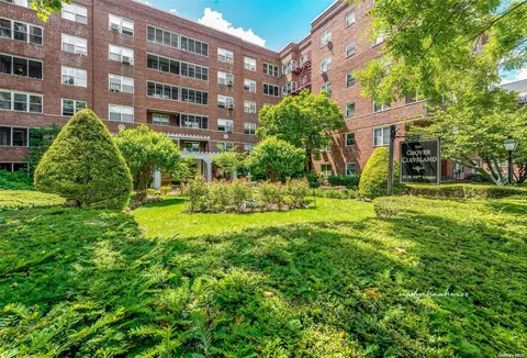 67-38 108th St #C 65, New York, NY 11375