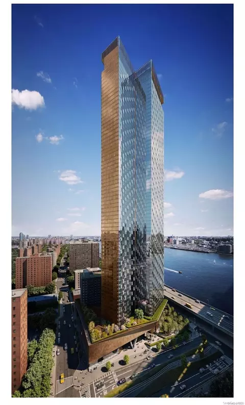 250 South St #72G, New York, NY 10002