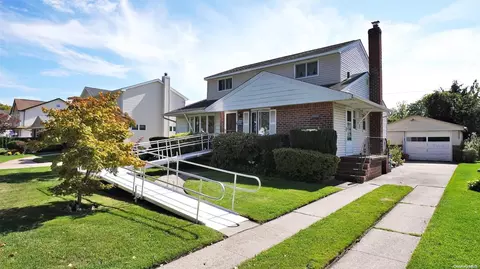 24 Cornell Ave, Hicksville, NY 11801