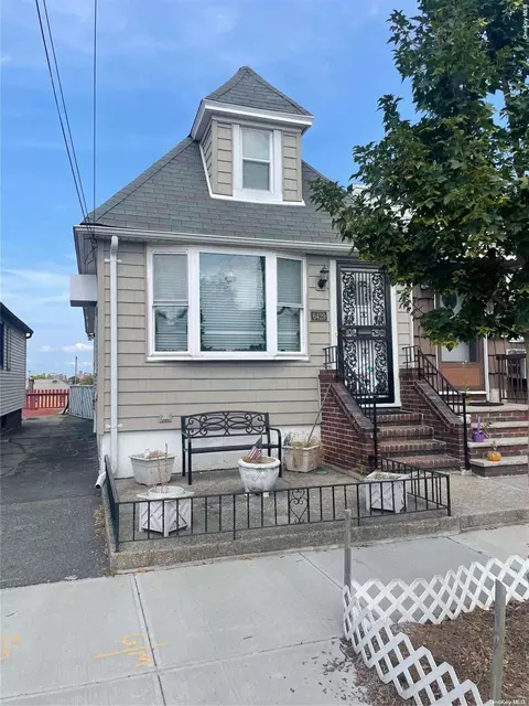 64-29 58th Rd, New York, NY 11378