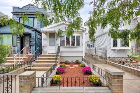 69-19 68th St, New York, NY 11385
