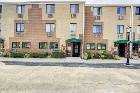 25-12 120th St #1, Flushing, NY 11354