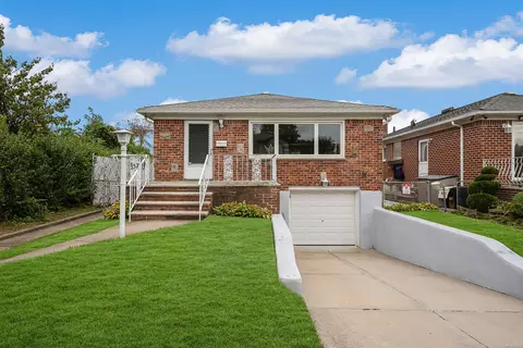 157-11 25th Ave, New York, NY 11357