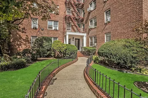 81-05 35th Ave #4L, Jackson Heights, NY 11372