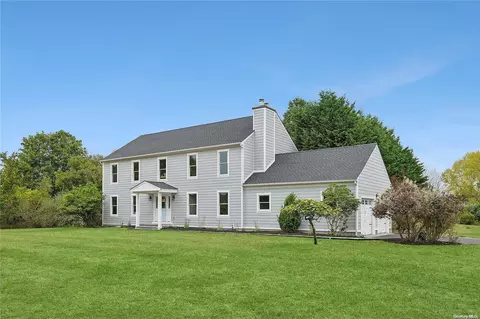 1830 Laurel Ave, Southold, NY 11971