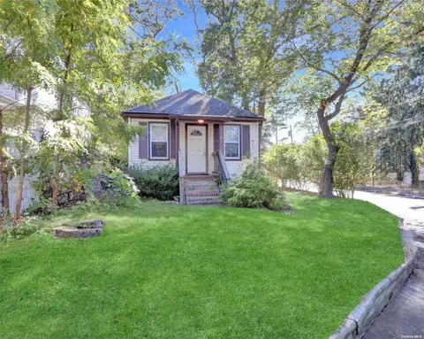 67 Waterville Dr, Sound Beach, NY 11789