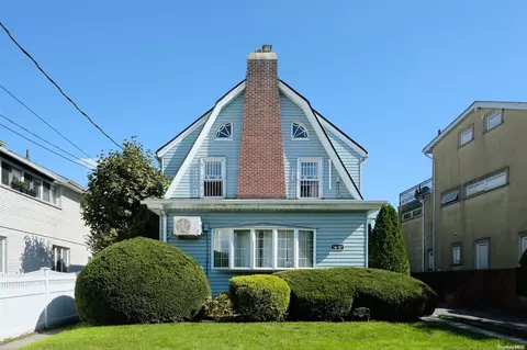 34-07 150th Pl, New York, NY 11354