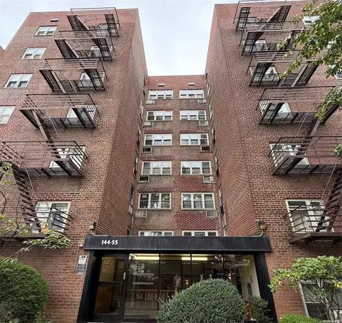 144-55 Melbourne Ave #5B, Flushing, NY 11367