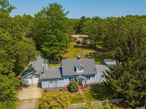47 Middle Island Blvd, Middle Island, NY 11953