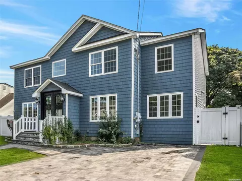 1854 Stone Ave, East Meadow, NY 11554